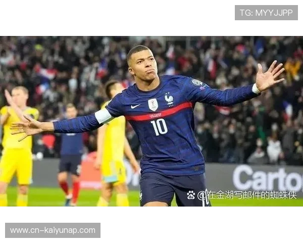 姆巴佩与主帅争执事件全解析：真相背后隐藏的战术博弈与未来走向